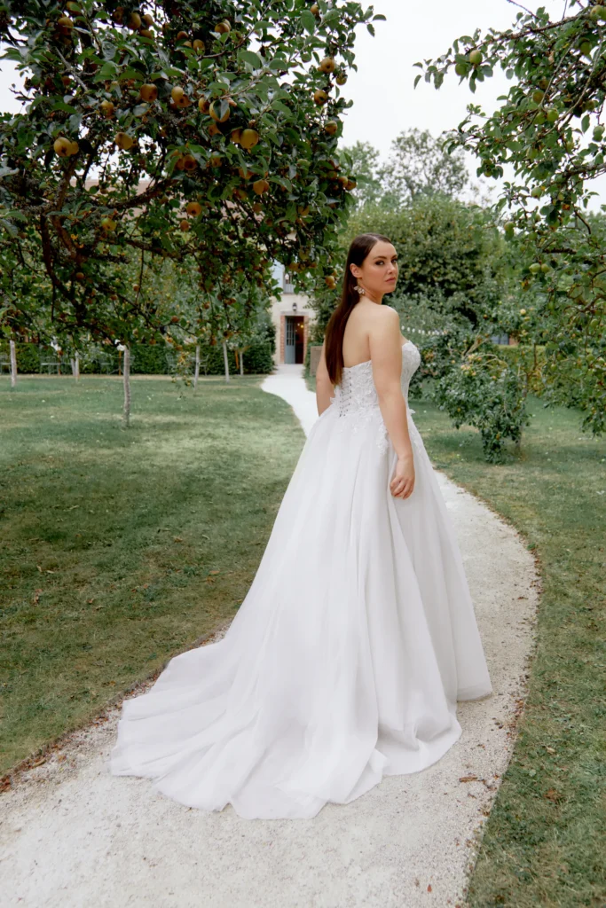 44490ps fb dlnd sincerity bridal