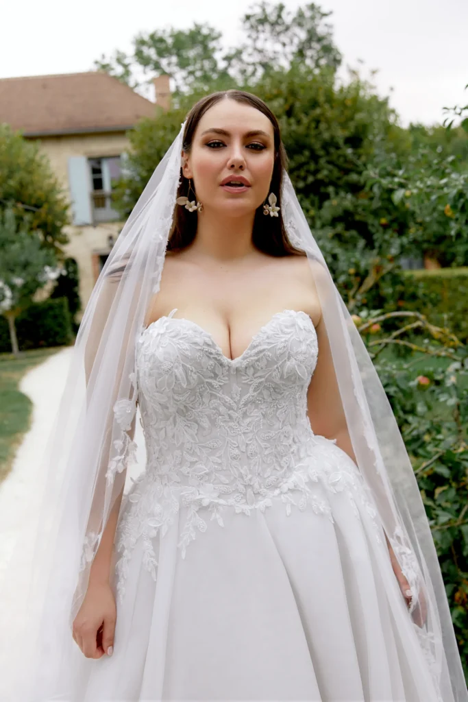 44490ps fc lnd sincerity bridal