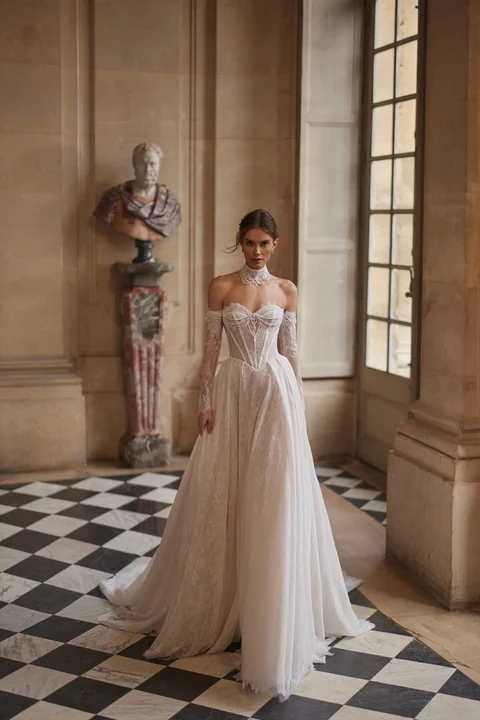 5f9614abe843c582cf45244fd37d0a0c weddingdress blanche 01 v=1786968588&width=1200